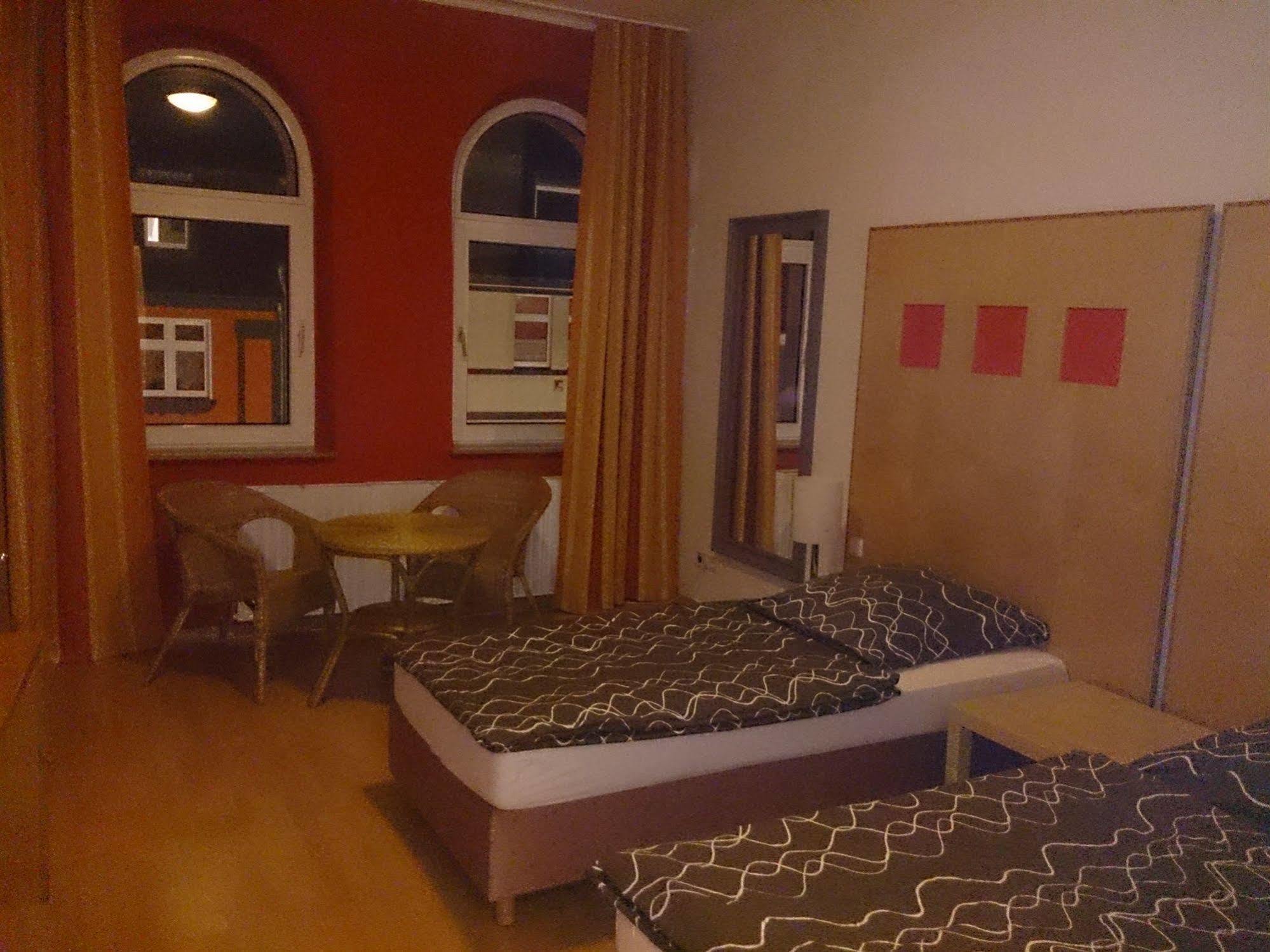 גלזנקירכן Ruhrzimmer מראה חיצוני תמונה